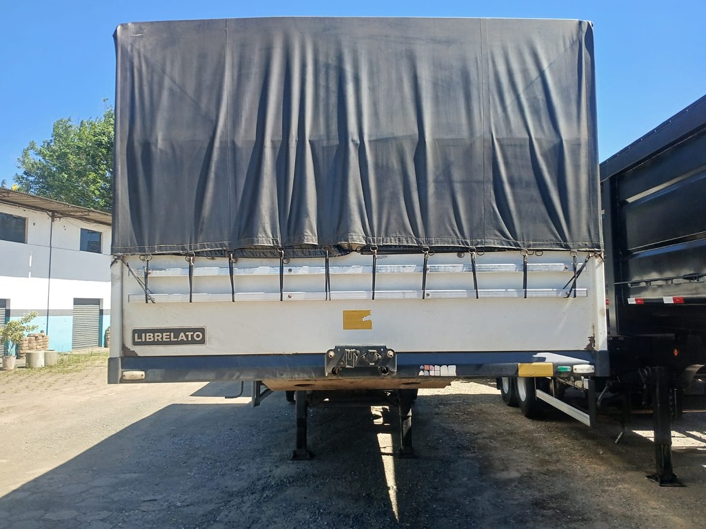 Carreta BITREM GRANELEIRO Librelato ANO 2021 4 Eixos de Rodocatarina Implementos LTDA na Santa Catarina