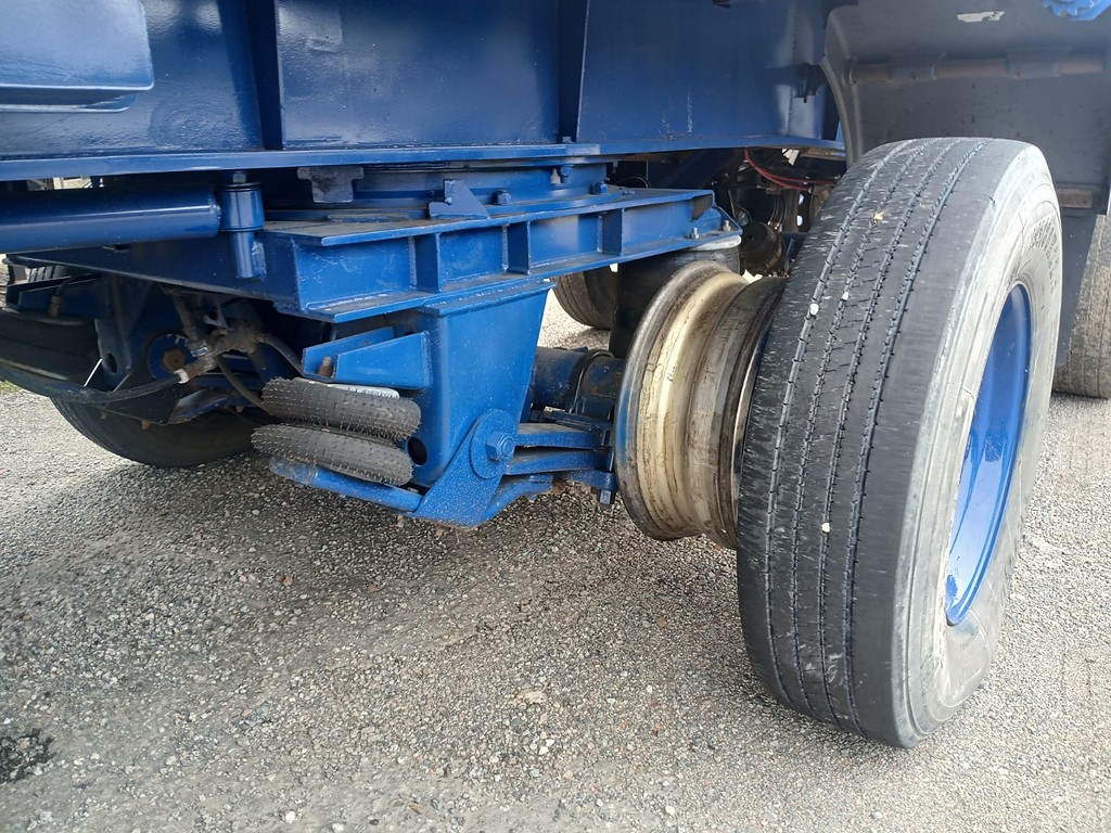 Carreta SEMI-REBOQUE CARGA SECA Randon ANO 2008 1+1+1 Vanderleia de Rodocatarina Implementos LTDA na Santa Catarina