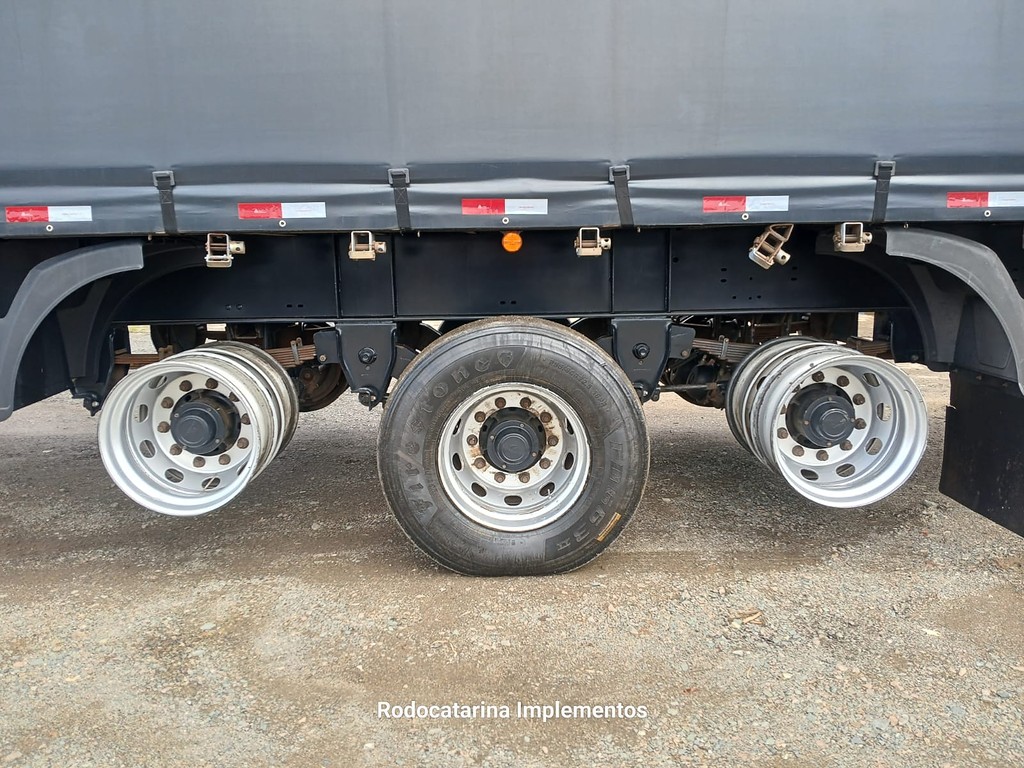 Carreta SEMI-REBOQUE BAU SIDER Librelato ANO 2021 3 Eixos de Rodocatarina Implementos LTDA na Santa Catarina