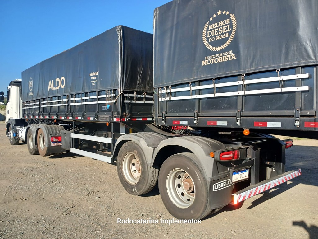 Carreta BITREM GRANELEIRO Librelato ANO 2021 1 Eixo de Rodocatarina Implementos LTDA na Santa Catarina