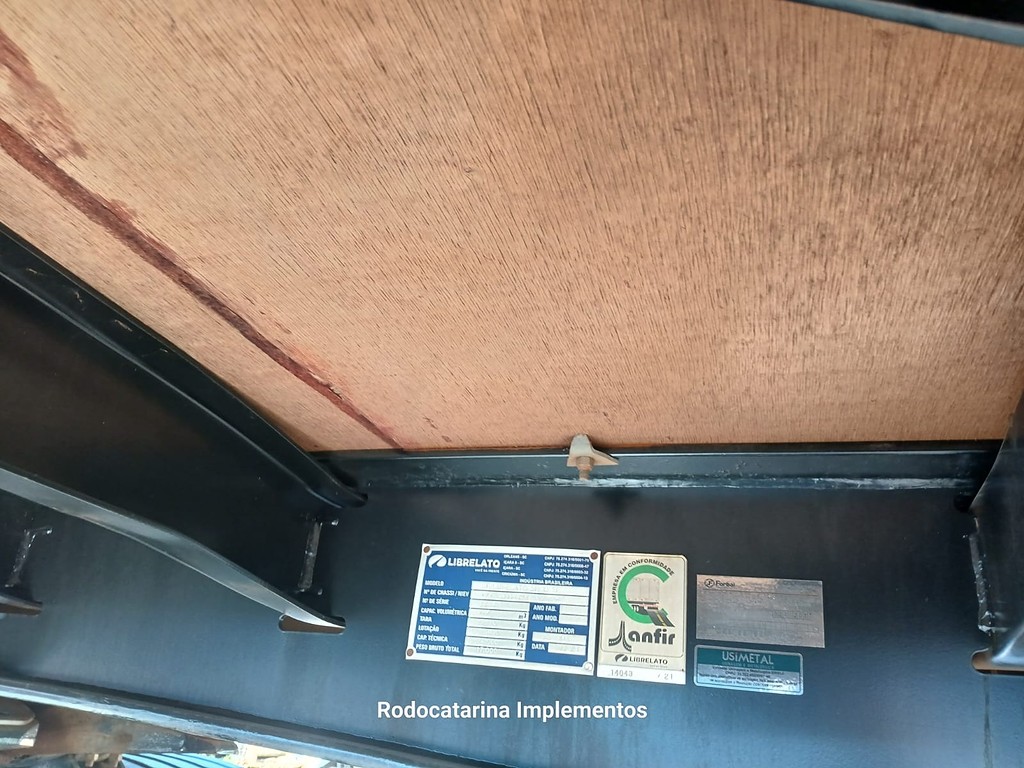 Carreta BITREM GRANELEIRO Librelato ANO 2021 1 Eixo de Rodocatarina Implementos LTDA na Santa Catarina