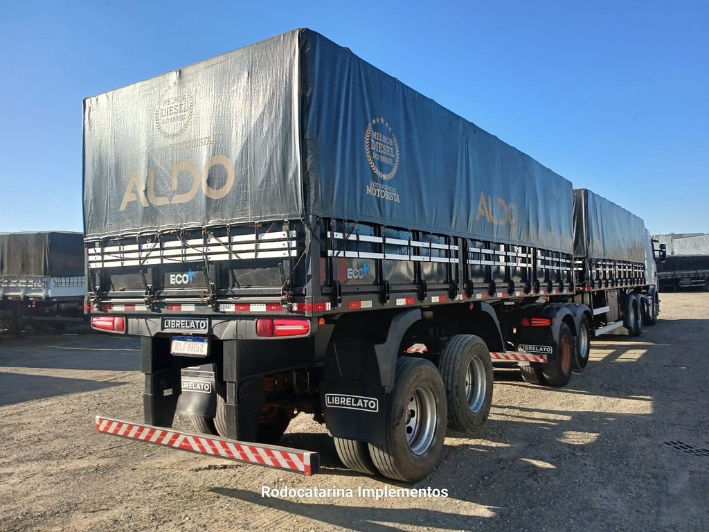 Carreta BITREM GRANELEIRO Librelato ANO 2021 1 Eixo de Rodocatarina Implementos LTDA na Santa Catarina