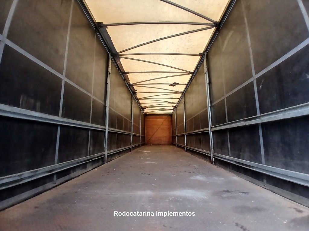 Carreta SEMI-REBOQUE BAU SIDER Rodofort ANO 2024 3 Eixos de Rodocatarina Implementos LTDA na Santa Catarina