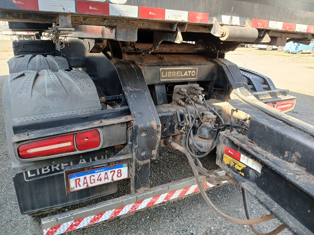 Carreta RODOTREM BASCULANTE Librelato ANO 2020 6 Eixos de Rodocatarina Implementos LTDA na Santa Catarina