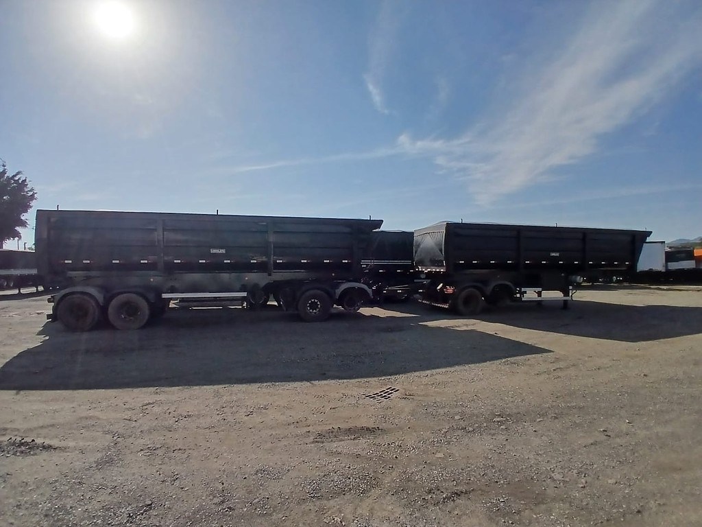 Carreta RODOTREM BASCULANTE Librelato ANO 2020 6 Eixos de Rodocatarina Implementos LTDA na Santa Catarina