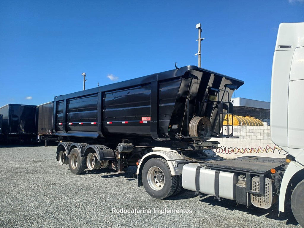 Carreta SEMI-REBOQUE BASCULANTE Rosseti ANO 2023 1 Eixo de Rodocatarina Implementos LTDA na Santa Catarina