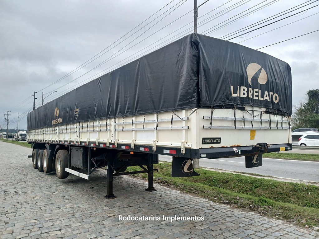 Carreta SEMI-REBOQUE GRANELEIRO Librelato ANO 2022 4 Eixos de Rodocatarina Implementos LTDA na Santa Catarina