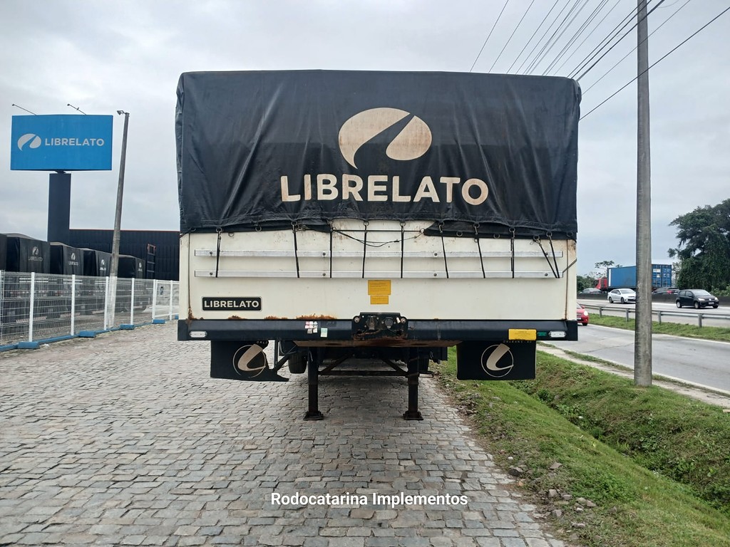 Carreta SEMI-REBOQUE GRANELEIRO Librelato ANO 2022 4 Eixos de Rodocatarina Implementos LTDA na Santa Catarina