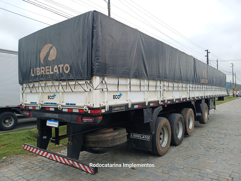 Carreta SEMI-REBOQUE GRANELEIRO Librelato ANO 2022 4 Eixos de Rodocatarina Implementos LTDA na Santa Catarina