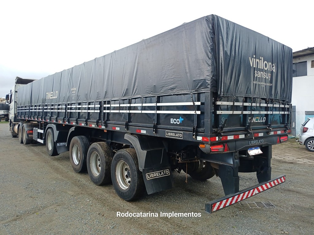 Carreta SEMI-REBOQUE GRANELEIRO Librelato ANO 2023 4 Eixos de Rodocatarina Implementos LTDA na Santa Catarina