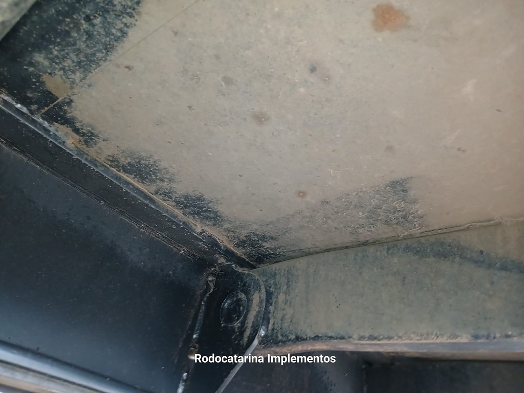 Carreta SEMI-REBOQUE GRANELEIRO Librelato ANO 2023 4 Eixos de Rodocatarina Implementos LTDA na Santa Catarina