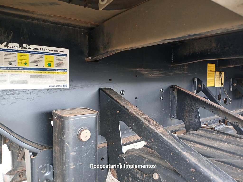 Carreta SEMI-REBOQUE GRANELEIRO Librelato ANO 2023 4 Eixos de Rodocatarina Implementos LTDA na Santa Catarina