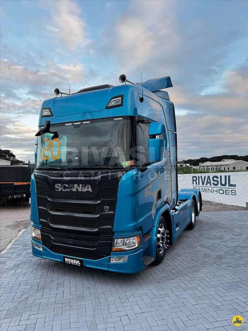 Caminhão SCANIA 450 Cavalo Mecânico ANO 2020 de Rivasul Caminhões no Paraná