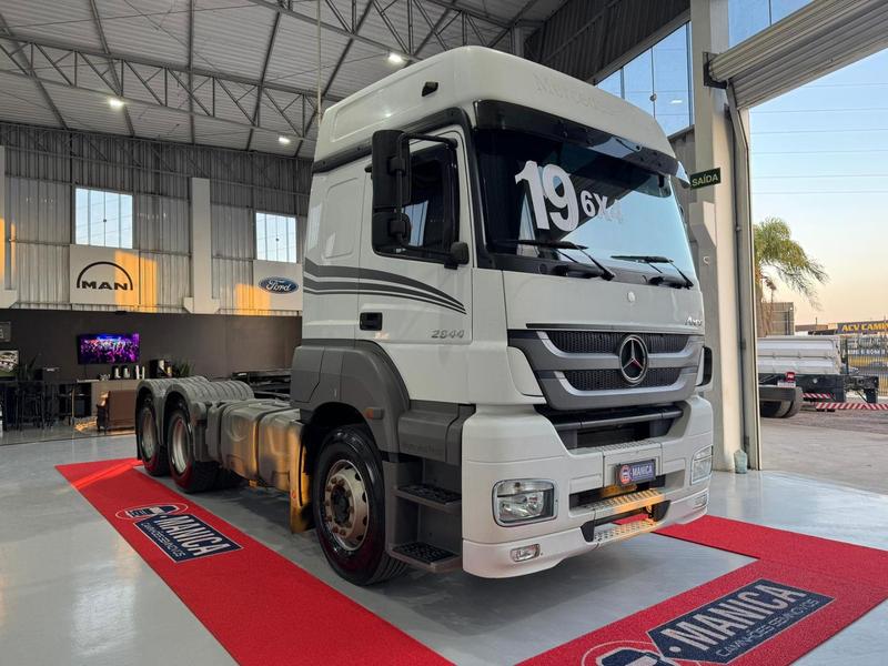 Caminhão MERCEDES BENZ MB 2644 Cavalo Mecânico ANO 2019 de Manica Caminhões no Paraná