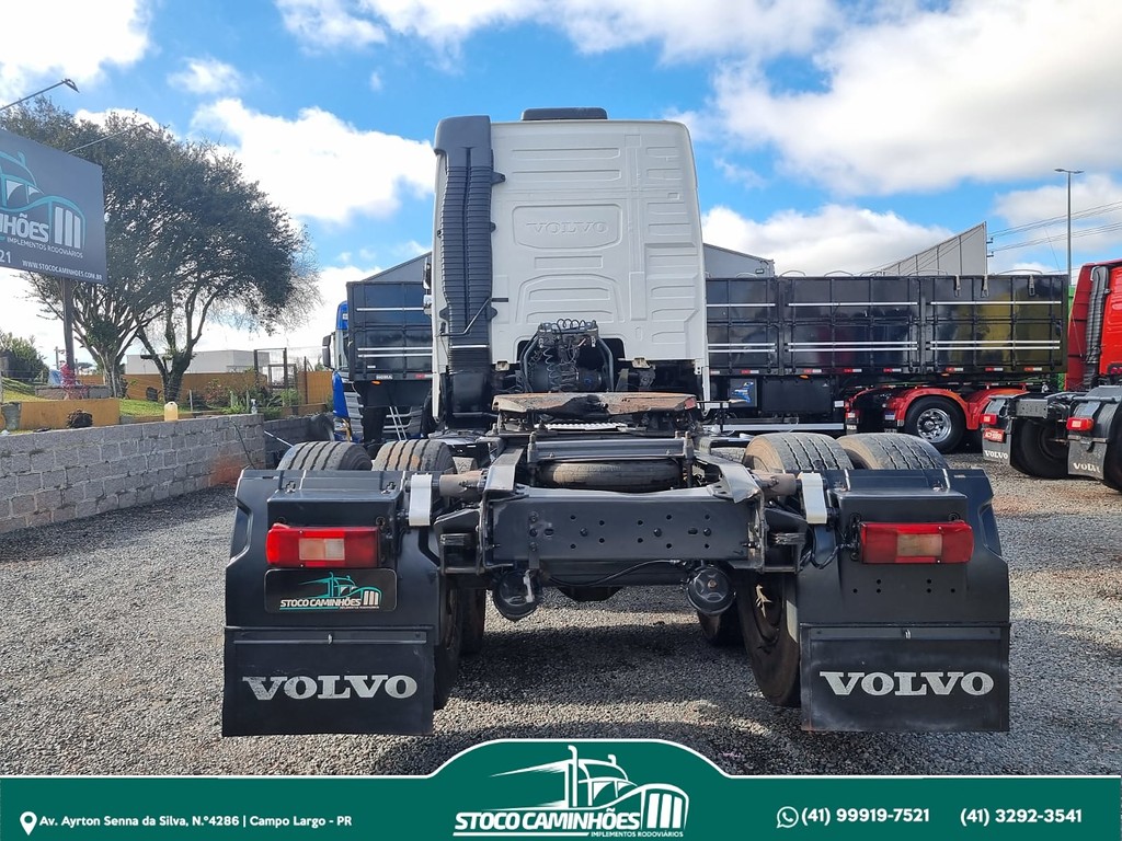Caminhão VOLVO FH 500 Cavalo Mecânico ANO 2018 de Stoco Caminhões no Paraná