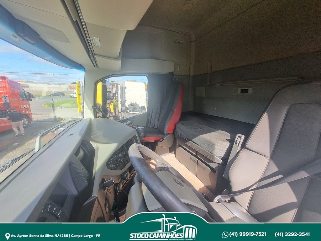 Caminhão VOLVO FH 500 Cavalo Mecânico ANO 2018 de Stoco Caminhões no Paraná