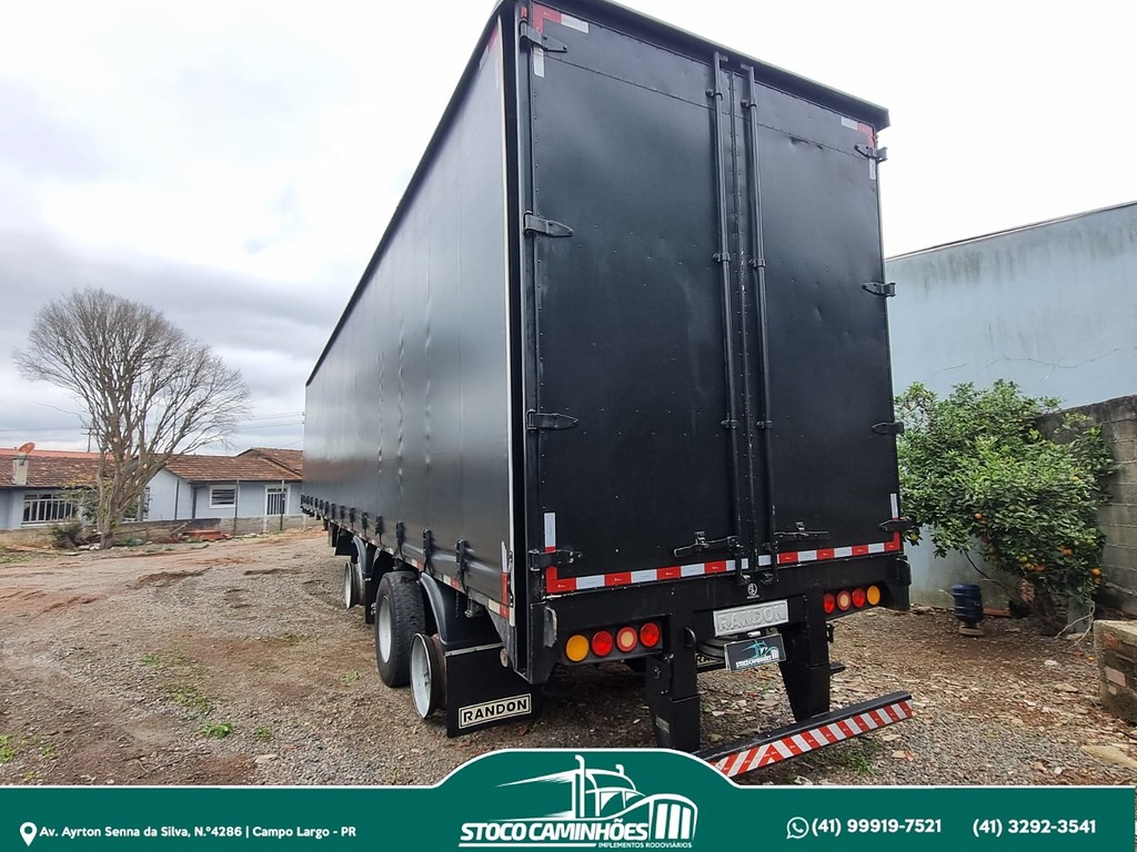 Carreta SEMI-REBOQUE BAU SIDER Randon ANO 2007 3 Eixos de Stoco Caminhões no Paraná