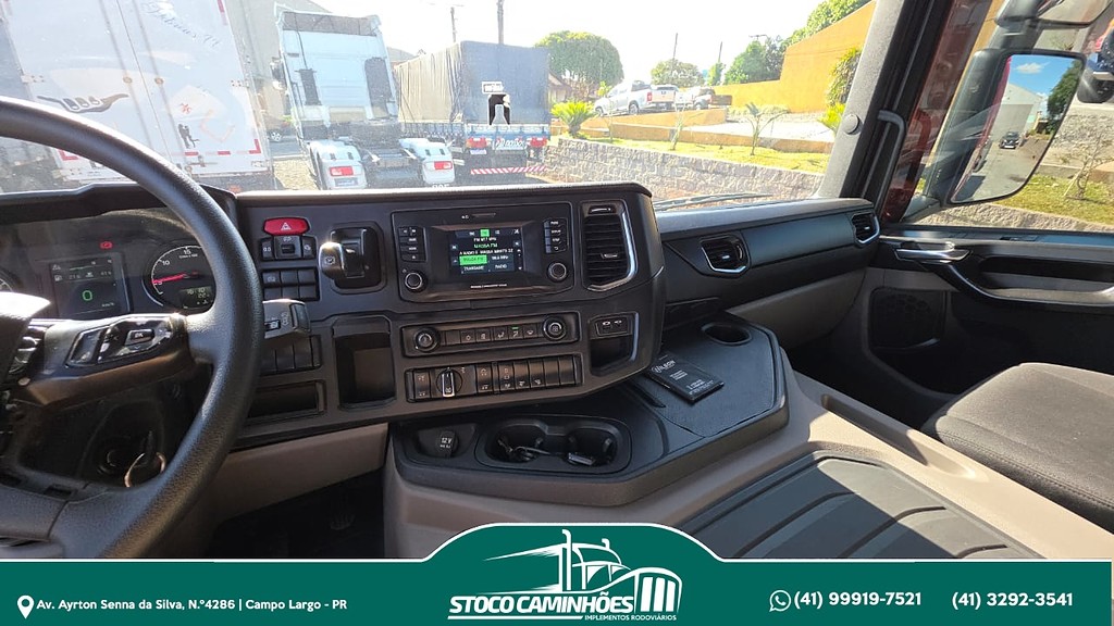 Caminhão SCANIA P360 Chassis ANO 2021 de Stoco Caminhões no Paraná