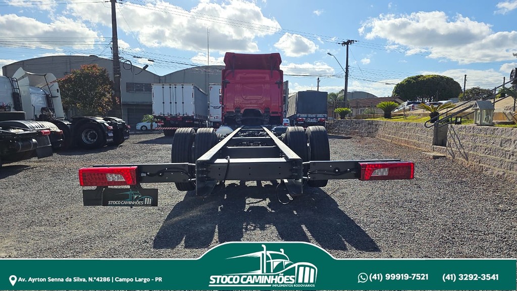 Caminhão SCANIA P360 Chassis ANO 2021 de Stoco Caminhões no Paraná