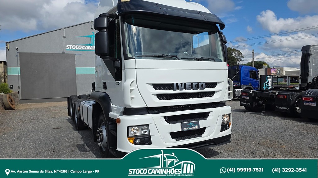 Caminhão IVECO STRALIS 440 Cavalo Mecânico ANO 13 de Stoco Caminhões no Paraná