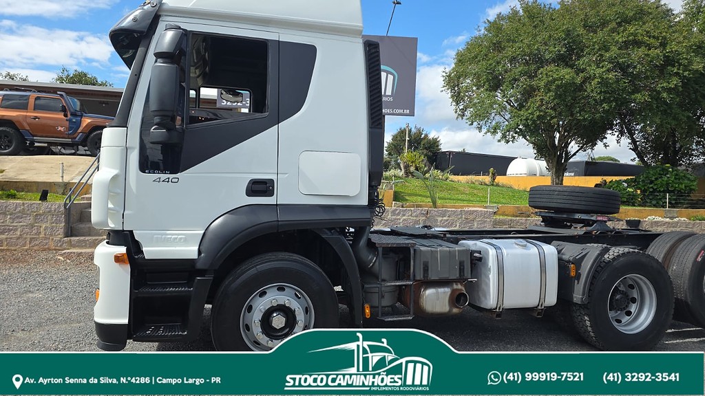Caminhão IVECO STRALIS 440 Cavalo Mecânico ANO 13 de Stoco Caminhões no Paraná