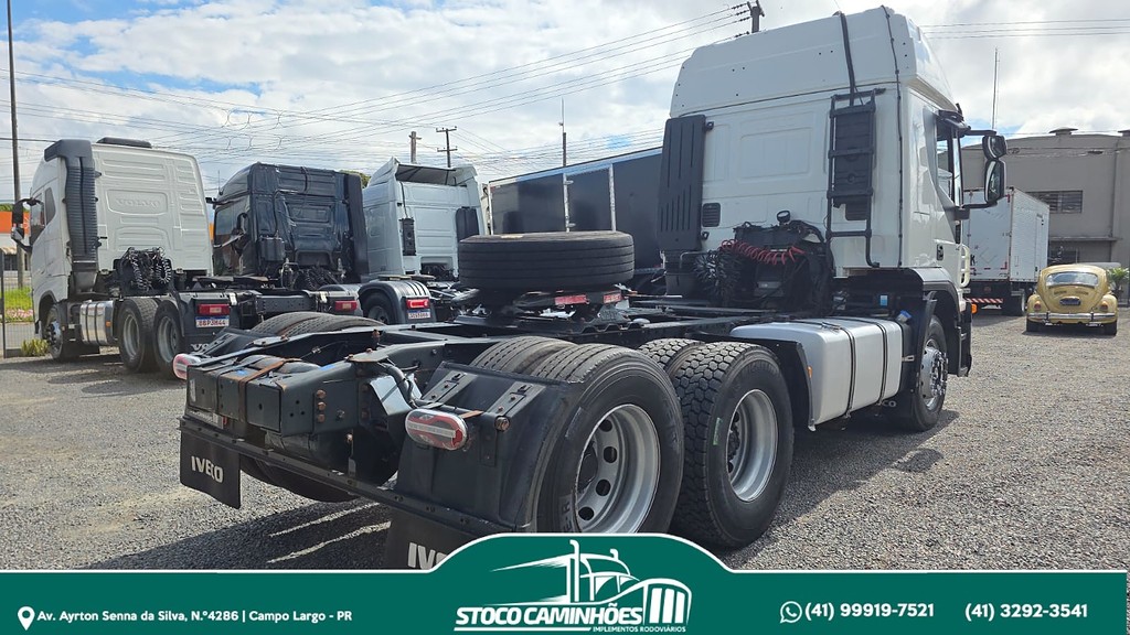 Caminhão IVECO STRALIS 440 Cavalo Mecânico ANO 13 de Stoco Caminhões no Paraná