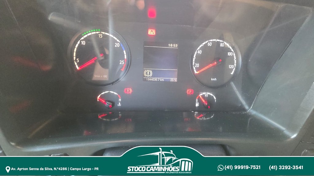 Caminhão SCANIA 420 Cavalo Mecânico ANO 2010 de Stoco Caminhões no Paraná