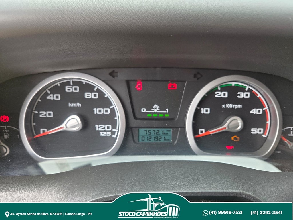 Caminhão FORD F-4000 Boiadeiro ANO 2016 de Stoco Caminhões no Paraná