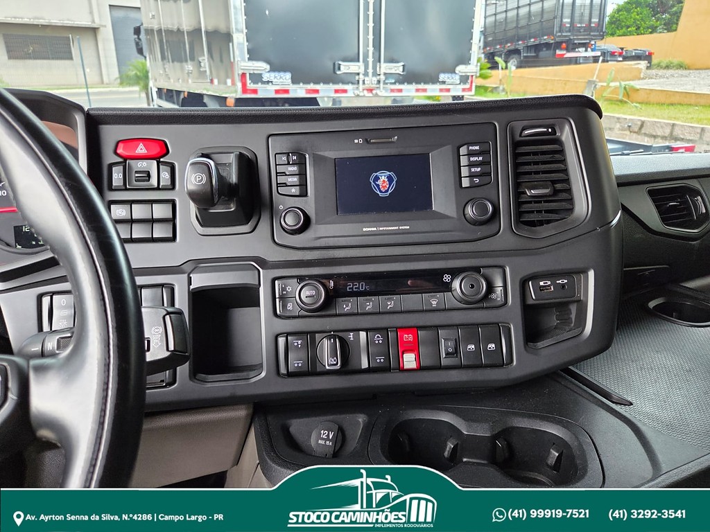 Caminhão SCANIA P320 Grade Baixa ANO 2019 de Stoco Caminhões no Paraná