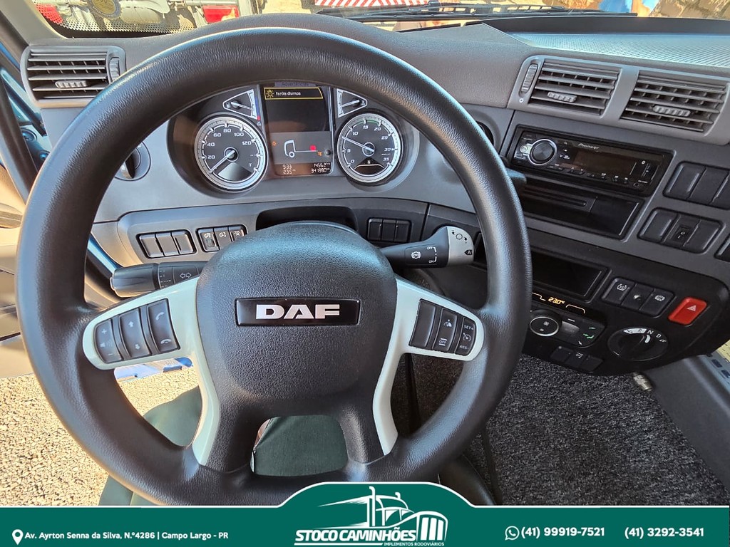 Caminhão DAF CF 300 Carroceria ANO 2022 de Stoco Caminhões no Paraná