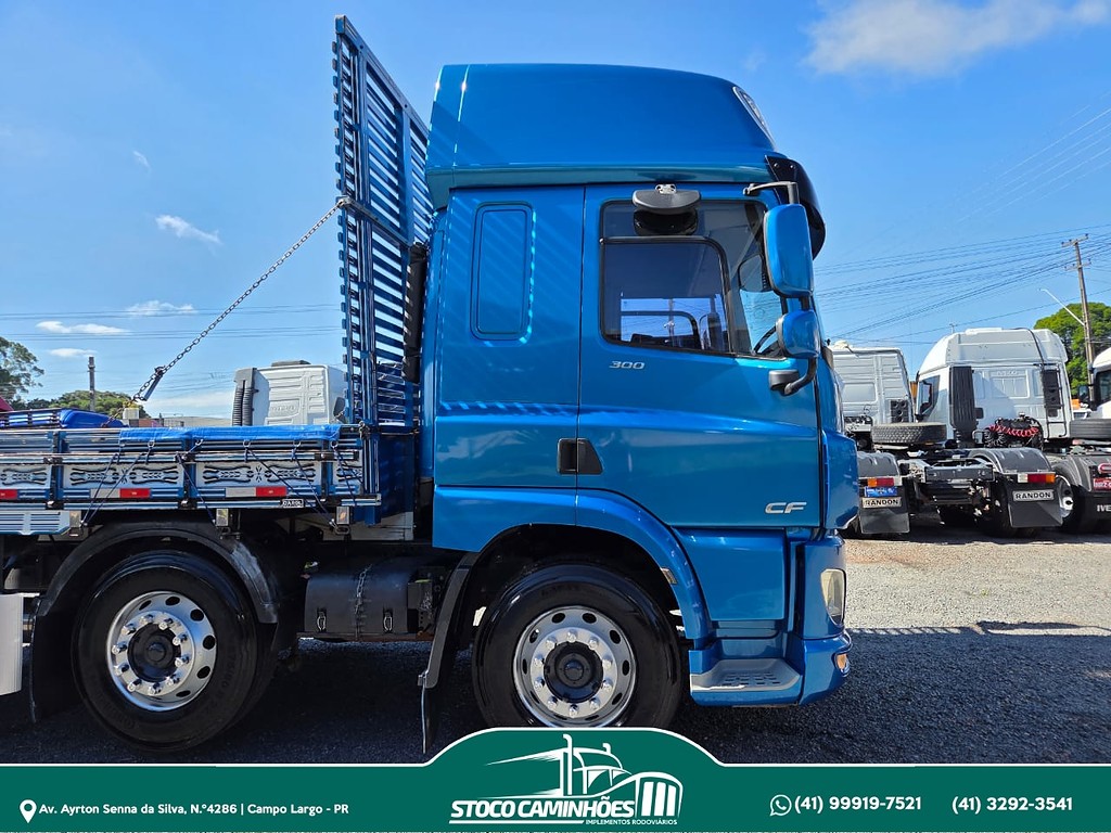 Caminhão DAF CF 300 Carroceria ANO 2022 de Stoco Caminhões no Paraná