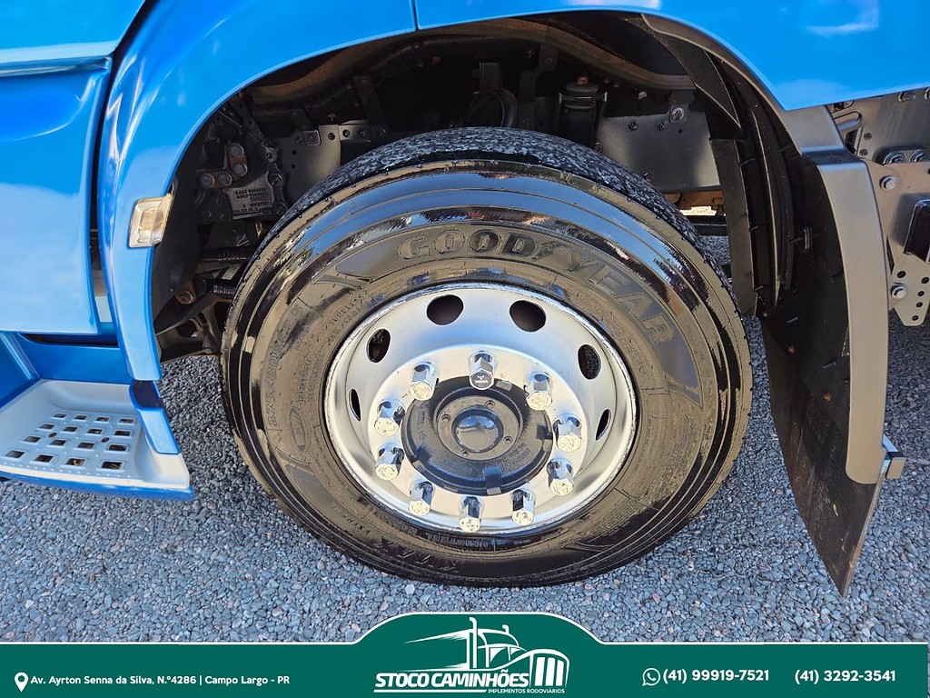 Caminhão DAF CF 300 Carroceria ANO 2022 de Stoco Caminhões no Paraná