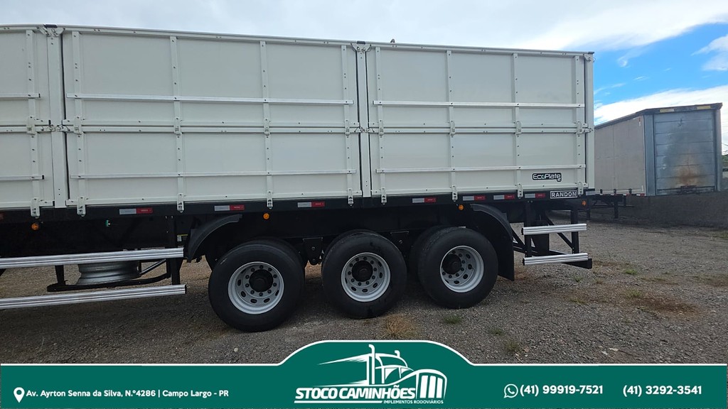 Carreta SEMI-REBOQUE GRANELEIRO Randon ANO 2016 3 Eixos de Stoco Caminhões no Paraná