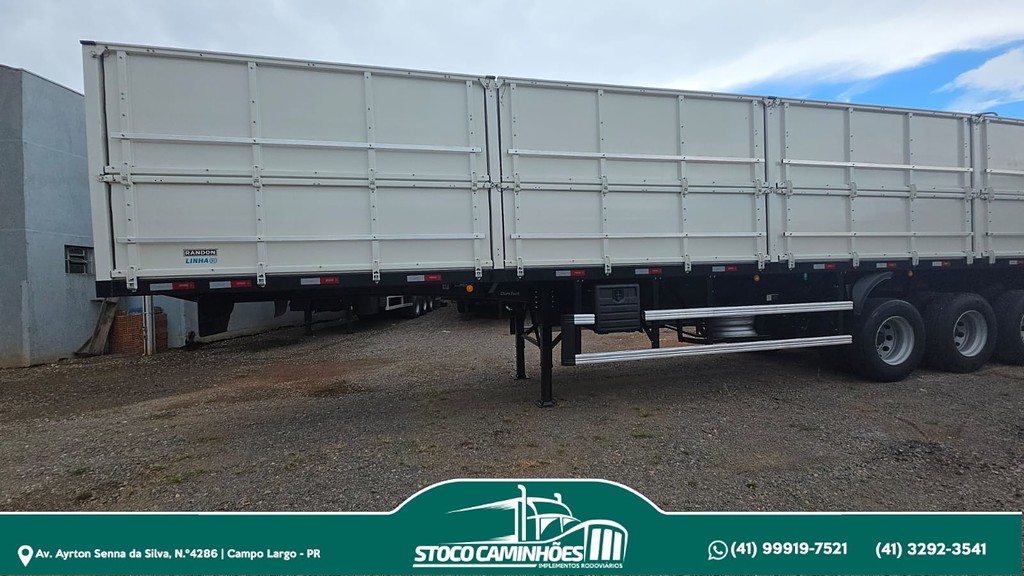 Carreta SEMI-REBOQUE GRANELEIRO Randon ANO 2016 3 Eixos de Stoco Caminhões no Paraná