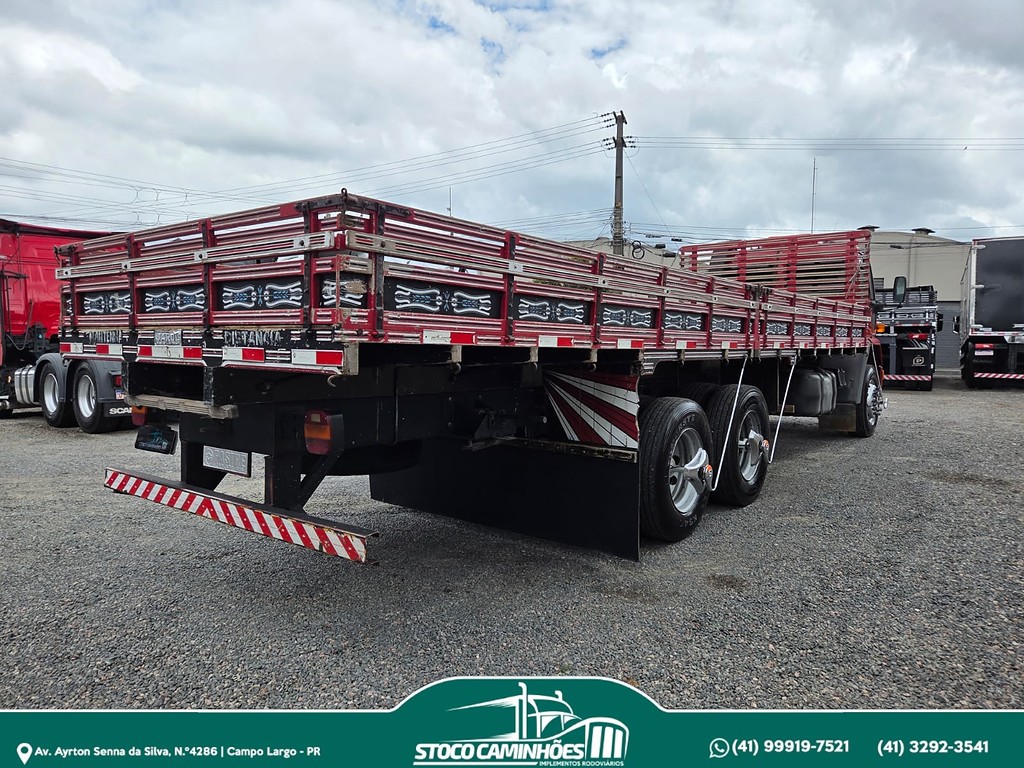 Caminhão FORD CARGO 1622 Grade Baixa ANO 2001 de Stoco Caminhões no Paraná