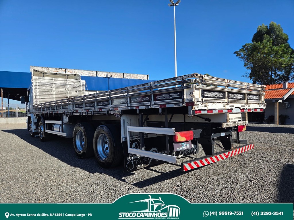Caminhão SCANIA P310 Grade Baixa ANO 2014 de Stoco Caminhões no Paraná