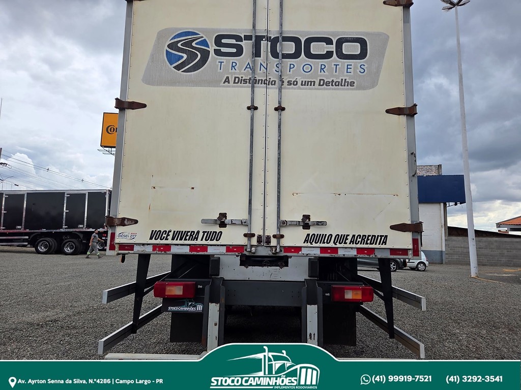 Caminhão VOLVO VM 270 Baú Furgão ANO 2021 de Stoco Caminhões no Paraná