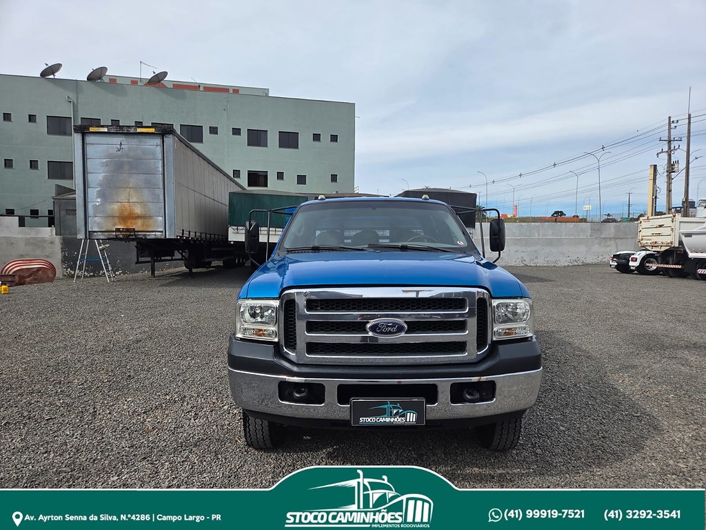 Caminhão FORD F-4000 Grade Baixa ANO 2016 de Stoco Caminhões no Paraná