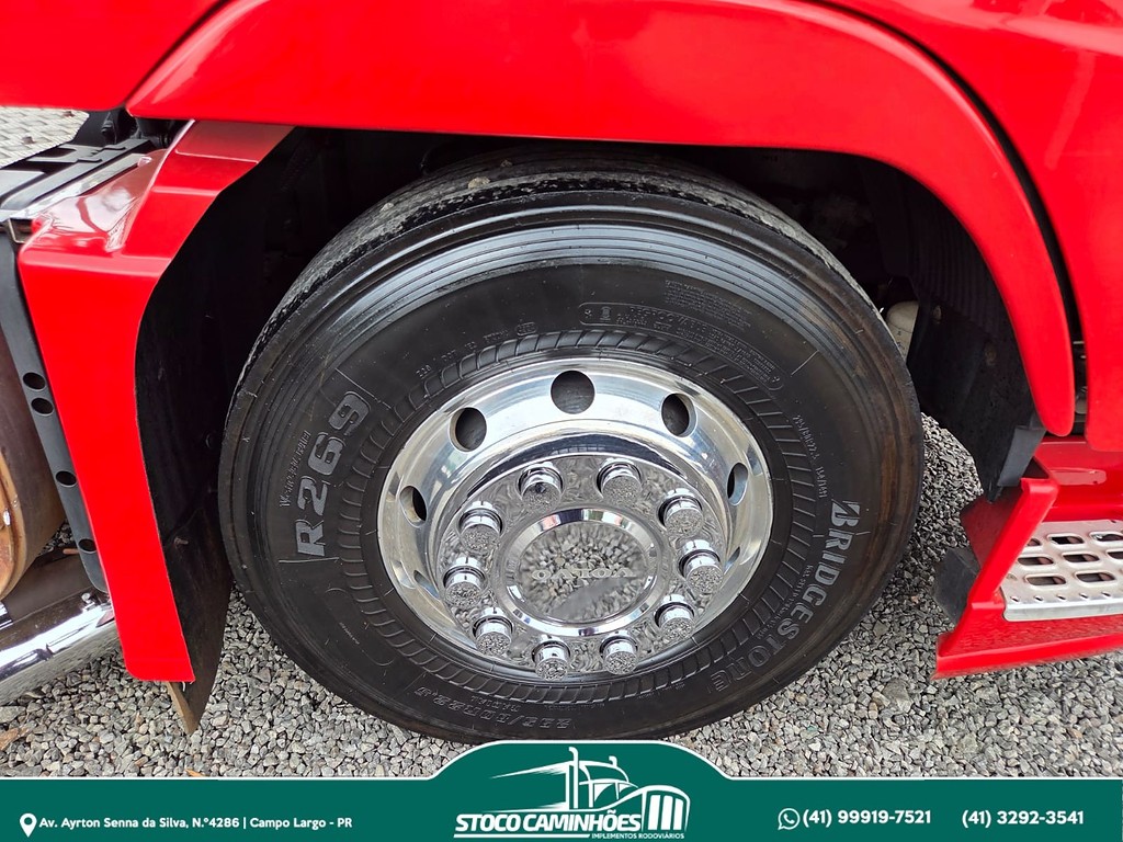 Caminhão VOLVO FH 460 Cavalo Mecânico ANO 2013 de Stoco Caminhões no Paraná