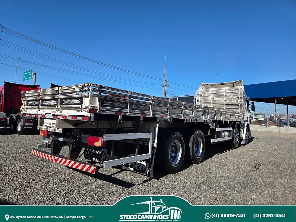 Caminhão SCANIA P310 Grade Baixa ANO 2014 de Stoco Caminhões no Paraná