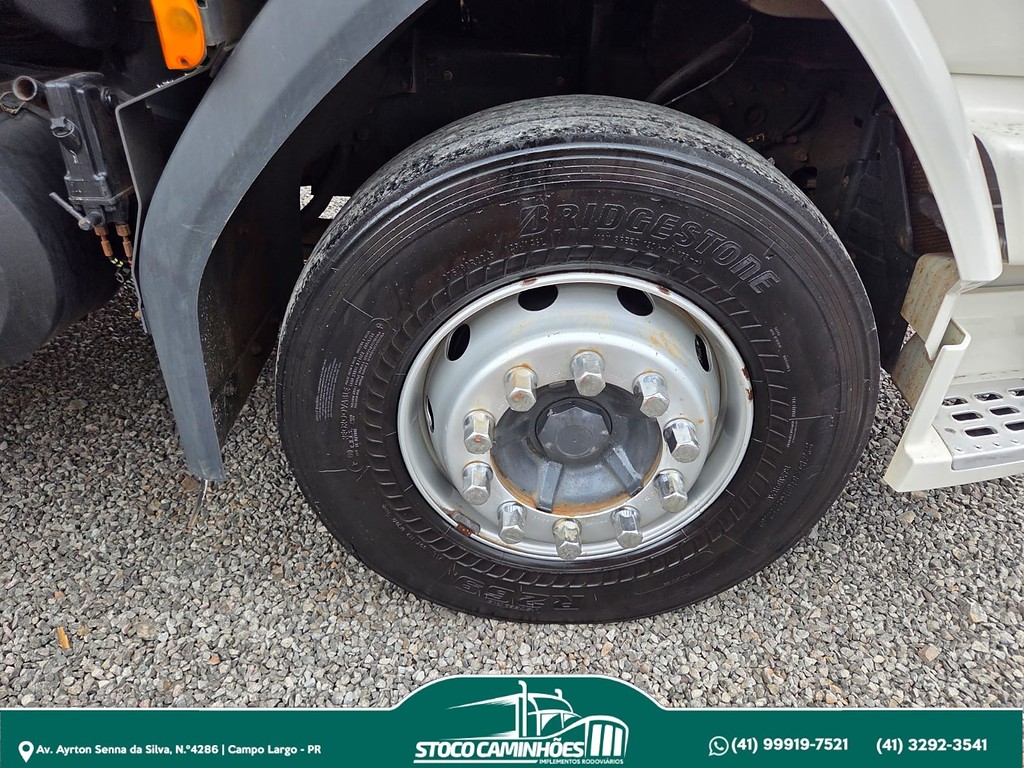 Caminhão VOLVO VM 270 Baú Furgão ANO 2021 de Stoco Caminhões no Paraná