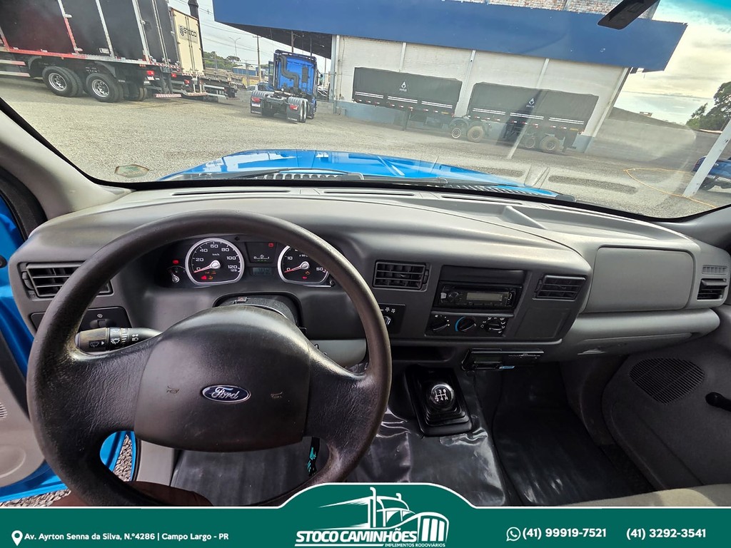 Caminhão FORD F-4000 Grade Baixa ANO 2016 de Stoco Caminhões no Paraná