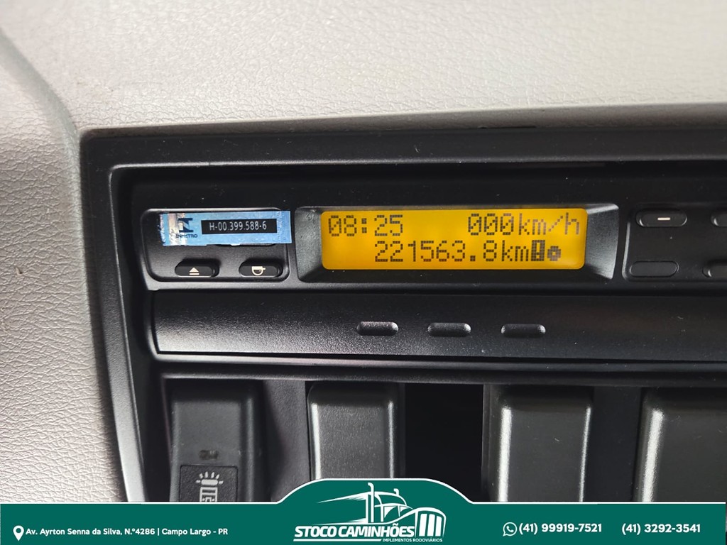 Caminhão VOLVO FH 460 Cavalo Mecânico ANO 2013 de Stoco Caminhões no Paraná