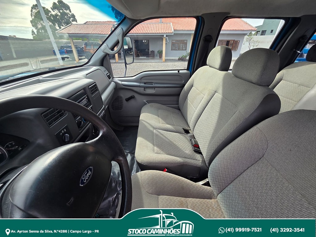 Caminhão FORD F-4000 Grade Baixa ANO 2016 de Stoco Caminhões no Paraná