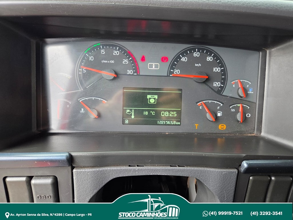 Caminhão VOLVO FH 460 Cavalo Mecânico ANO 2013 de Stoco Caminhões no Paraná