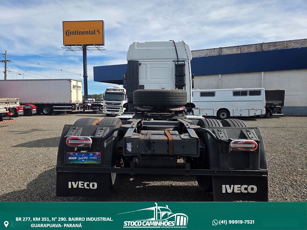 Caminhão IVECO STRALIS 440 Cavalo Mecânico ANO 2013 de Stoco Caminhões no Paraná