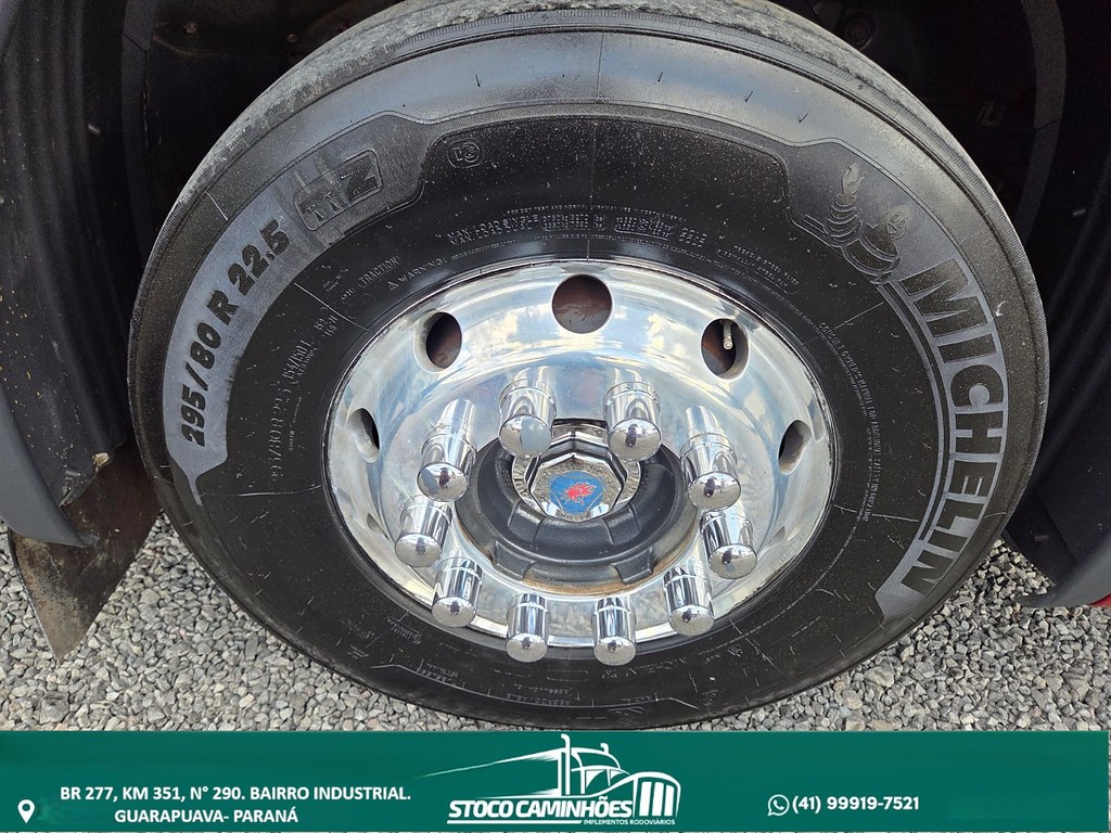 Caminhão SCANIA P310 Grade Baixa ANO 2015 de Stoco Caminhões no Paraná