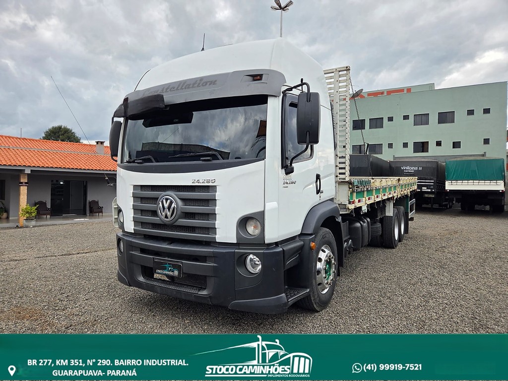 Caminhão VOLKSWAGEN VW 24280 Grade Baixa ANO 2020 de Stoco Caminhões no Paraná