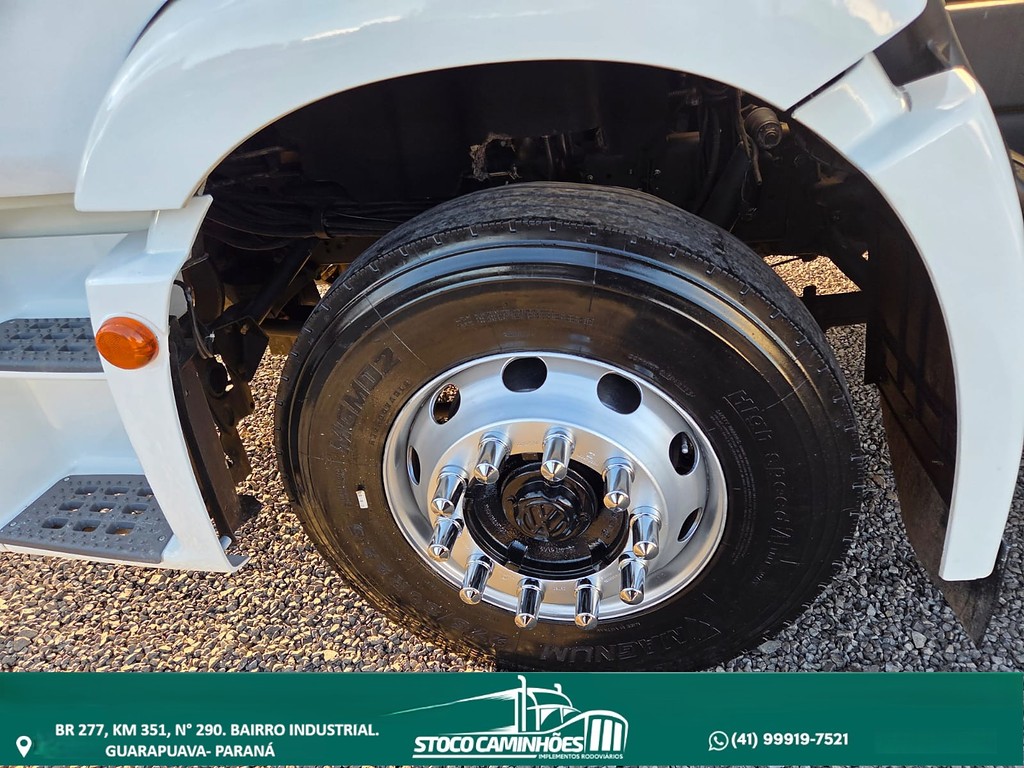 Caminhão VOLKSWAGEN VW 17280 Caçamba Basculante ANO 2014 de Stoco Caminhões no Paraná