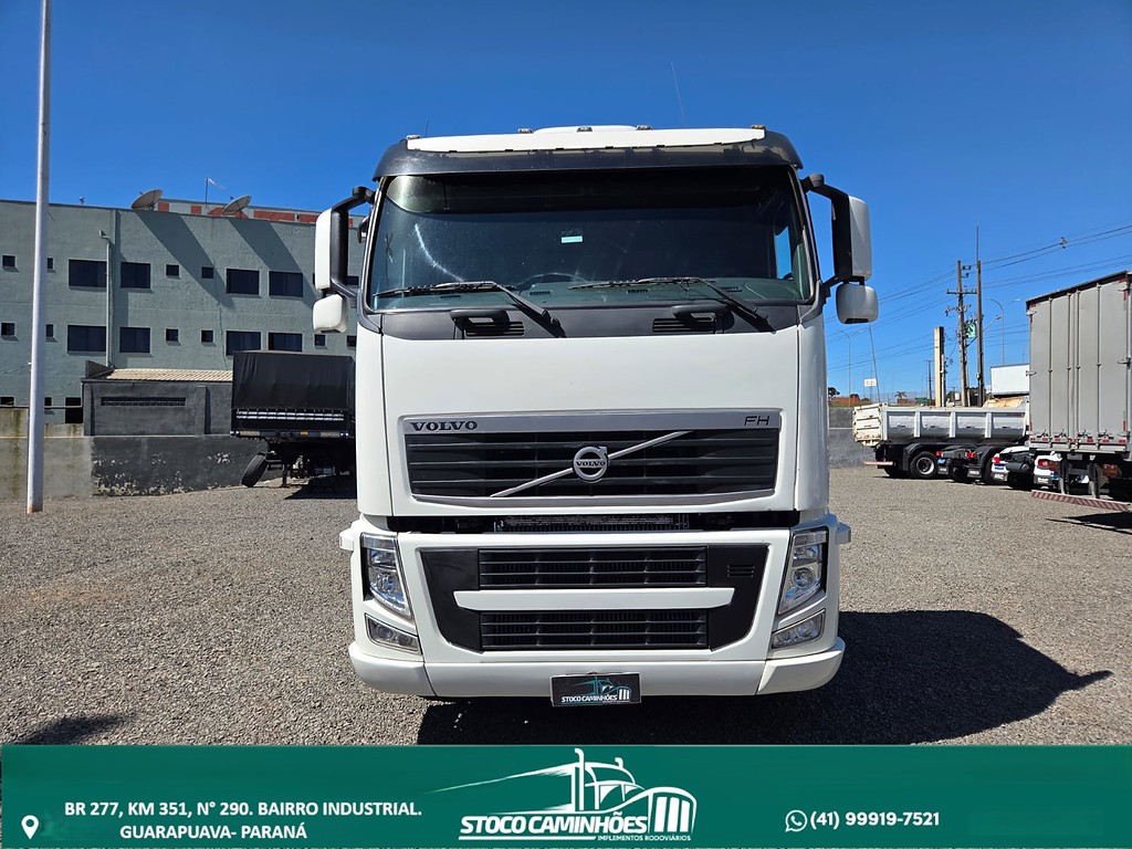 Caminhão VOLVO FH 460 Cavalo Mecânico ANO 2014 de Stoco Caminhões no Paraná